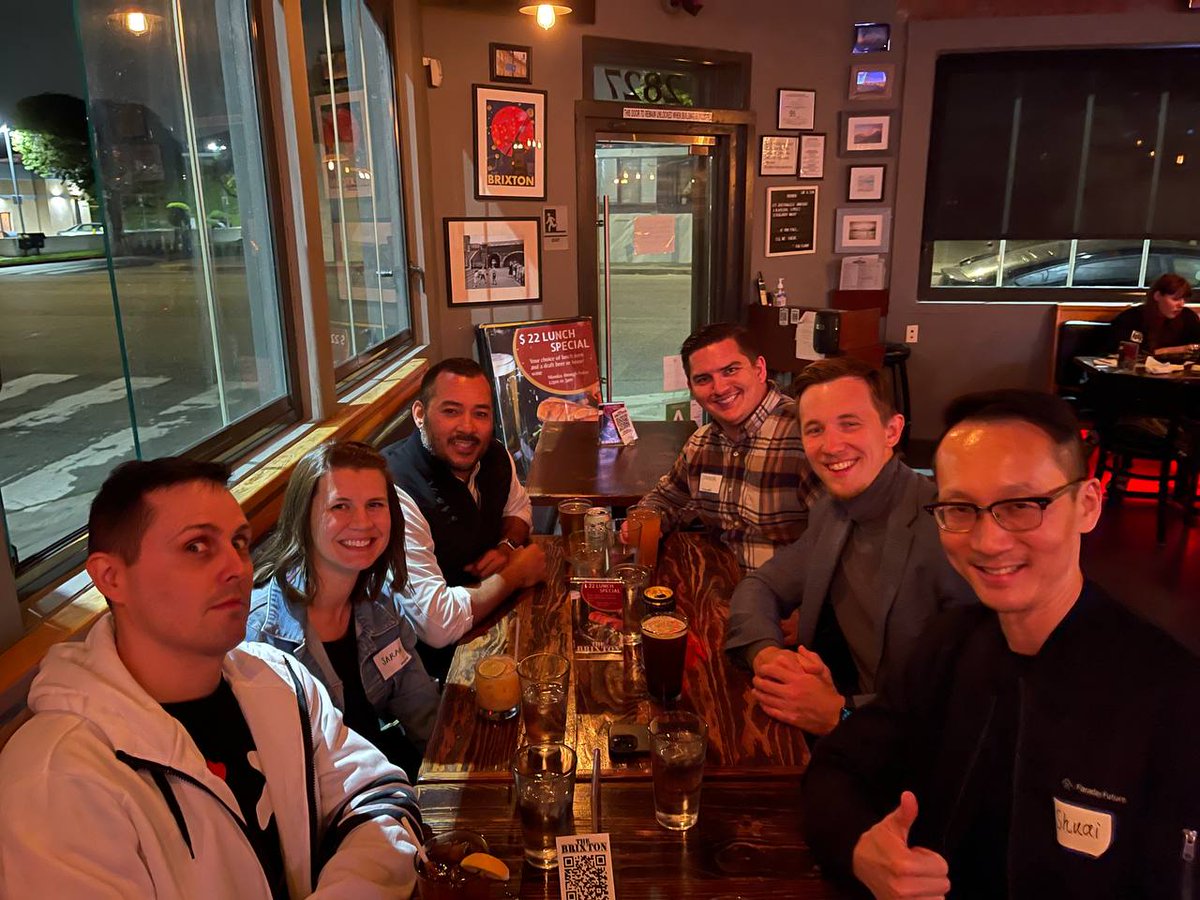 ajprotech's tweet image. Our #Hardware Products Worth Creating event was a smashing success! We had guests and listeners from all around the world. A night to remember indeed! #techweekLA 
with  @Techweek_ @DataGRDN @meloscene 
#ARVR #Consumerelectronics #AJProTech #SEACOMP #plantwave #TechWeek