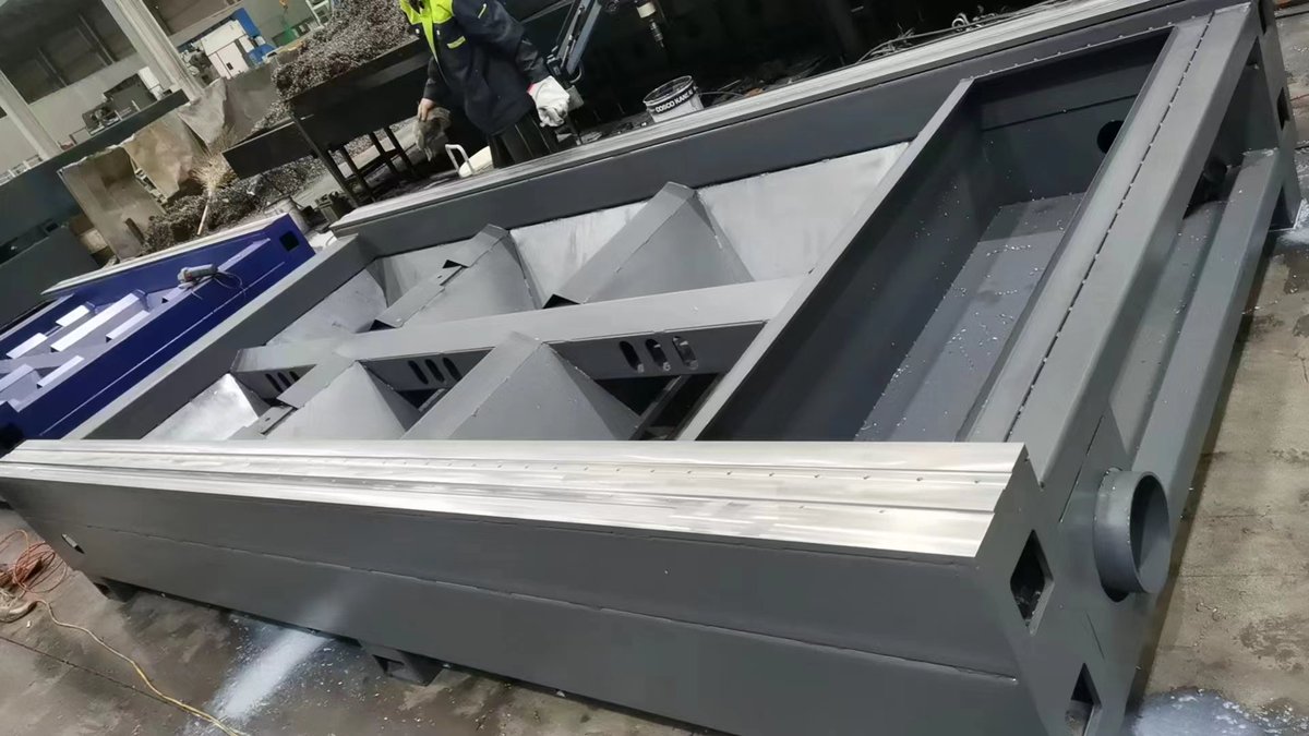 It is glad that our Fiber Laser Cutting Machine are sent to Iran 
Support OEM 
Super high standard quality, attaractive prices 
Waiting for your messages 
#fiberlasercuttingmachine #lasercuttingmachine