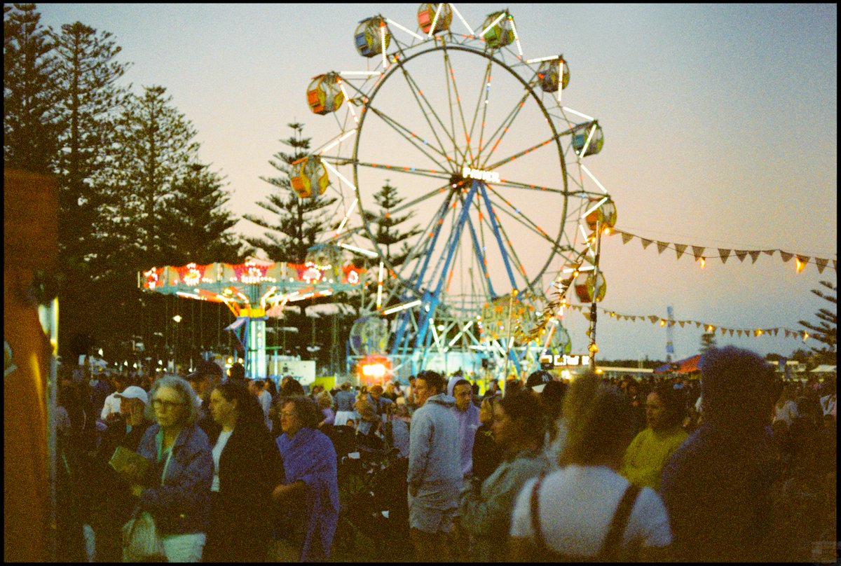 800T at the Carnival.
#photooftheday #centralcoastnsw #cinestill
