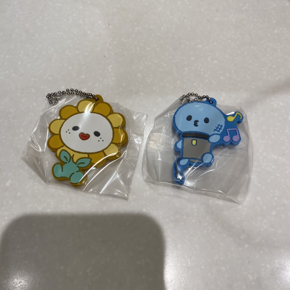 eunsaaang26's tweet photo. JOCHUM ジェオチャム カプセルラバーマスコット ガチャ  ガシャ

譲) Bira(ビラ)、マイクン

求) ちまた > ピーハイ

ちまたでしたら当方n:1 可能です🙇‍♀️

郵送希望、大阪市内手渡し検討

お気軽にお声掛けください。

#JO1交換 #JOCHUM交換 https://t.co/Uecjzk8uJ7