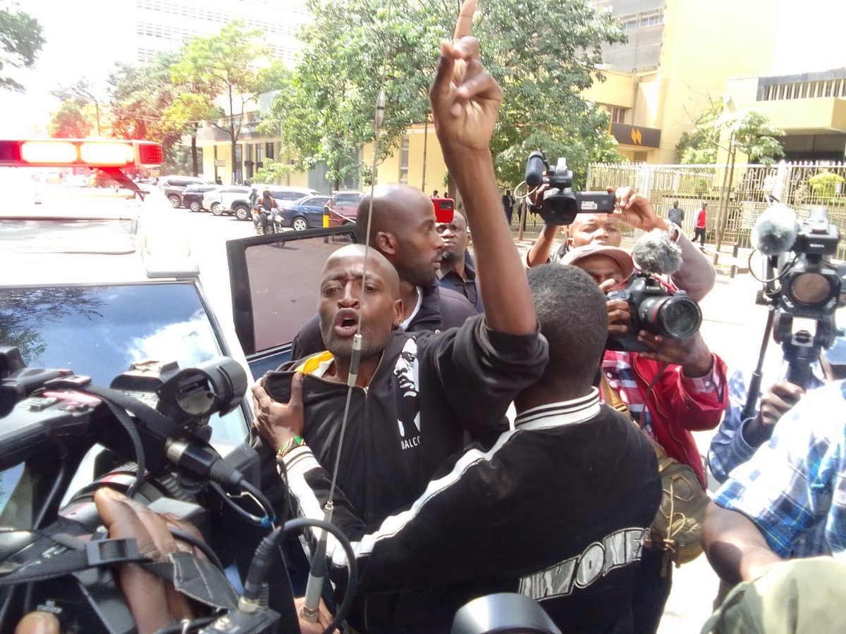 DagorettiSocial's tweet image. They may try to silence us, but they can&apos;t suppress our determination! 💪✊ The right to protest is a fundamental pillar of democracy. We will not back down until our voices are heard, and our concerns are addressed. Stand united for our constitutional rights! #FreeToProtest