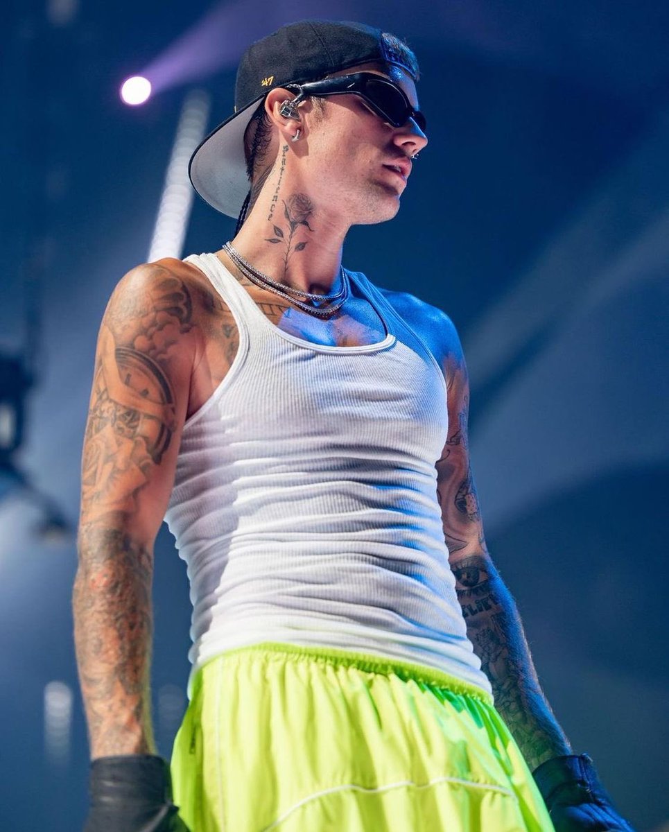 cuz u never saw him wearing one