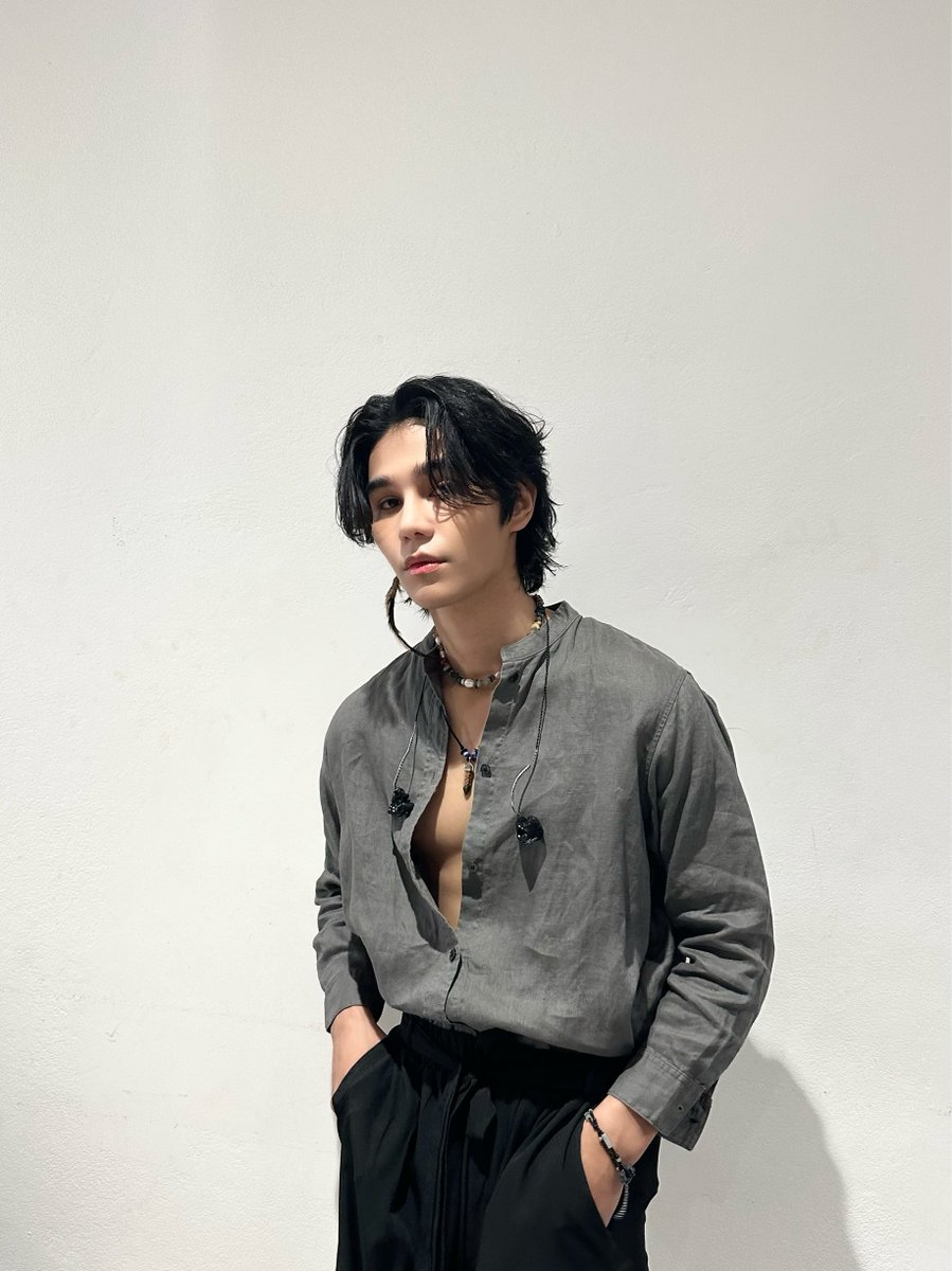 studio_onsaturn's tweet image. Make some noise!!!!🤘🏼

#MoveOnxJeffSatur