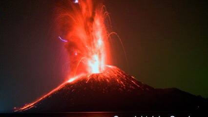 Krakatoa volcano erupted in Indonesia. There are currently no reports of casualties.
#Krakatoa #Krakatau