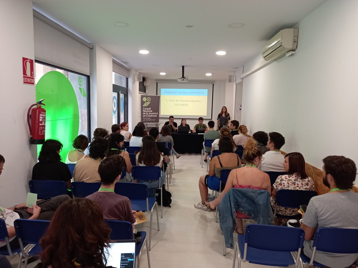 cnjcat_'s tweet photo. Comença el comitè executiu del CNJC abans de la festa dels #PremisCNJC! https://t.co/5KZufpnRgr