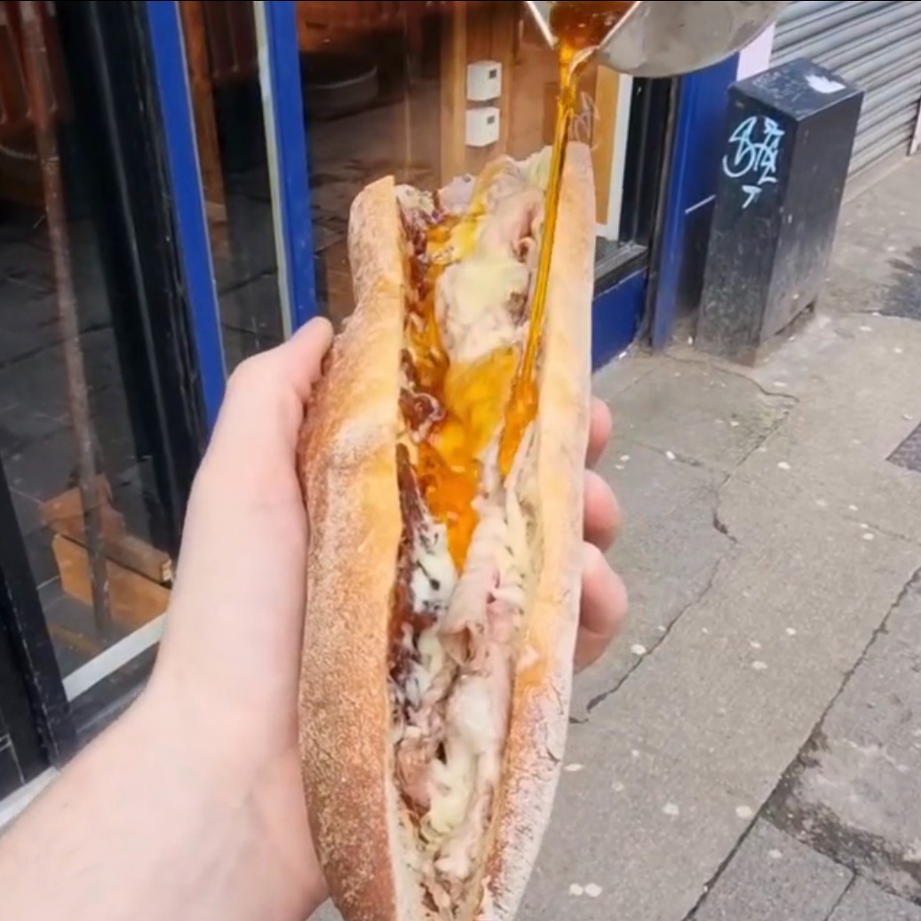 experienceGLA's tweet photo. Today we are shouting out Glasgow's favourite new sandwich shop, Le Petit Coq! 🇫🇷 

Open 9am - 4pm everyday,  be sure to check them out on your next trip to Glasgow's west end. 🙌

📸: IG account- @lepetitcoq.gla https://t.co/JRSJSCgs7G