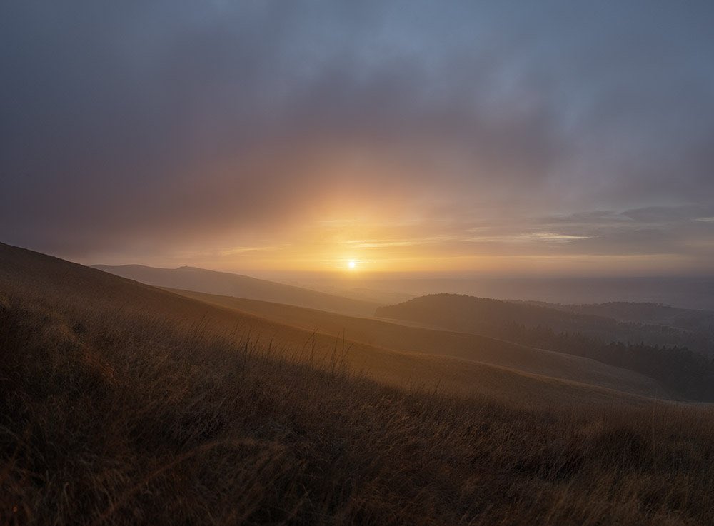 Sunset over moorland near Lyme Park.

Explore more if my landscape photography, with links to prints here andrewbrooksartist.com/landscape-phot…