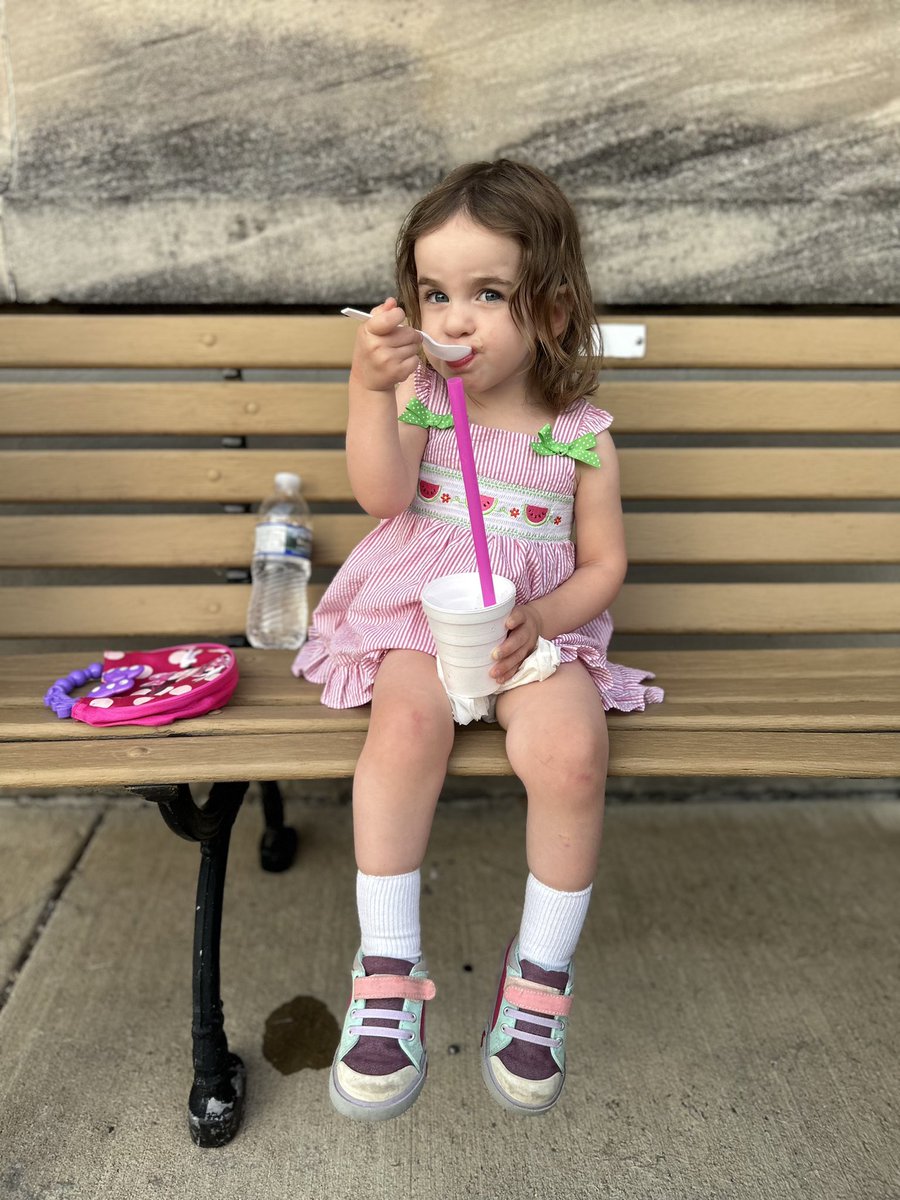 Millie wants to thank everyone who stopped by to see us at the Jeep Cruise-In last night in Downtown Tipp City. It was one of the best public event nights in the history of the Snow Show! 🍧

#snowshow #duckduckjeep #tippcity #ohio