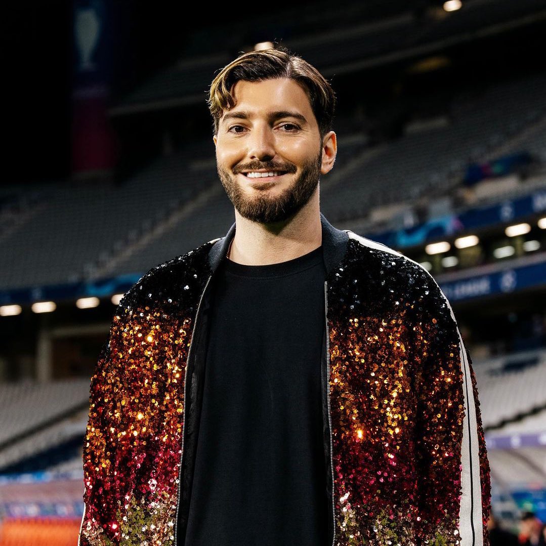 🇸🇪 | Alesso has confirmed three songs he will play at the Champions League Final Kick Off Show tonight:

“Heroes” (with Tove Lo)
“Under Control”
“Calling” (with Sebastian Ingrosso)

He is rumoured to be closing the show after Anitta and Burna Boy performances.