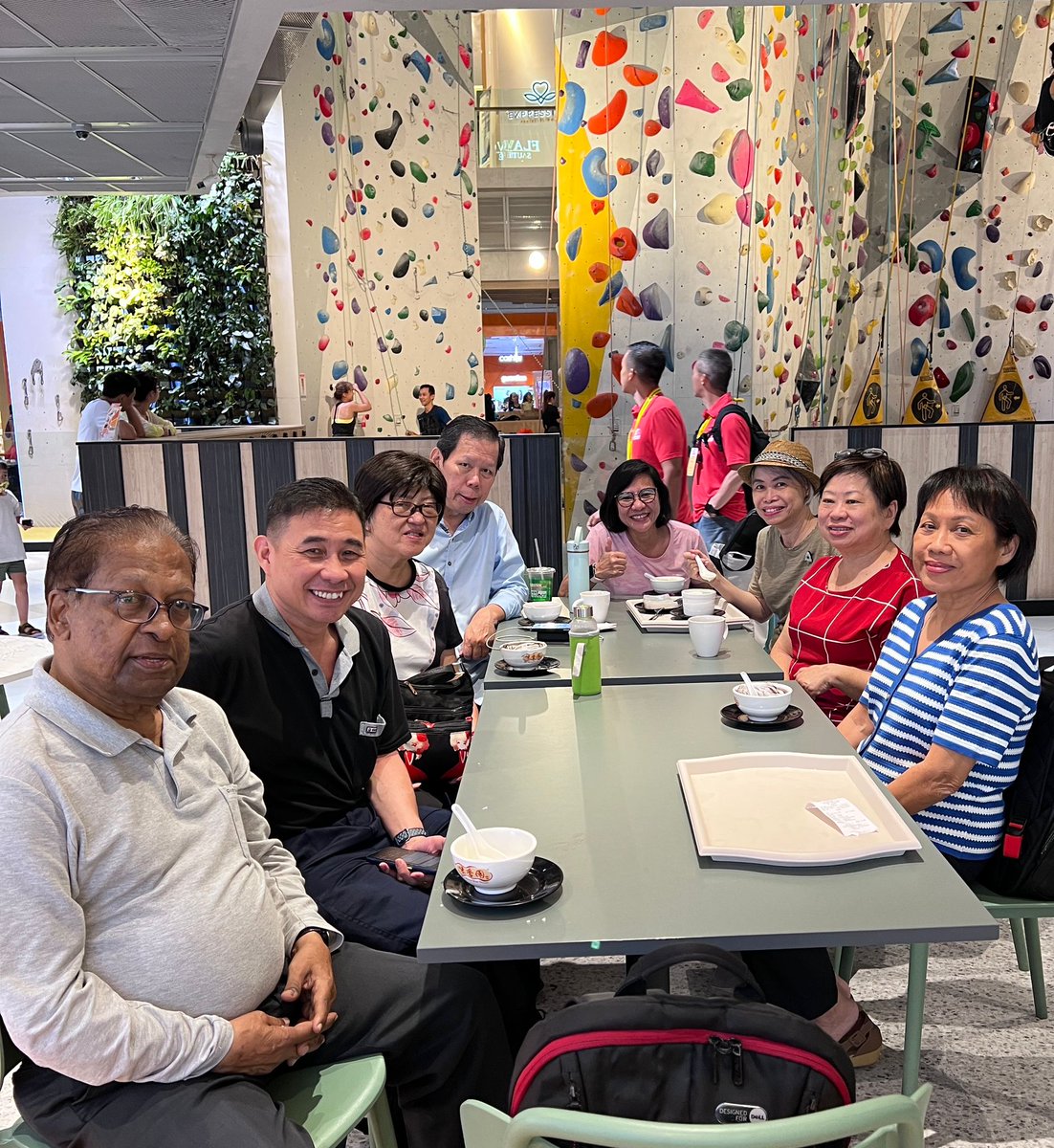 ecosystem.onpassive.com/streamvideo?uu…

Regester here for free