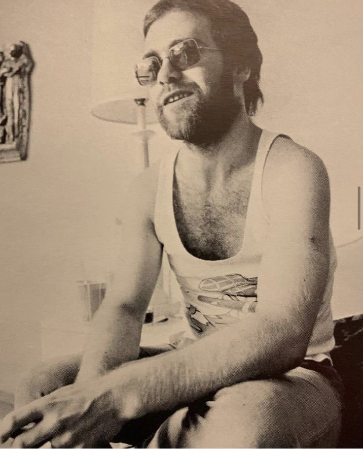 💭 (@thinkeltonjohn) on Twitter photo 