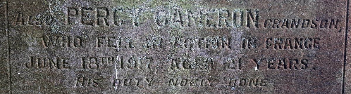 InscriptionsWw1's tweet image. #RememberedHere
Private Percy Cameron
Who fell in action in France 18 June 1917
Aged 21

"HIS DUTY NOBLY DONE"

#ColdstreamGuards

#StMargaretsChurch #WrenburycumFrith #Wrenbury #Cheshire

#WW1 #LestWeForget

(photo via @cheshire1418)

Online records via m.facebook.com/story.php?stor…