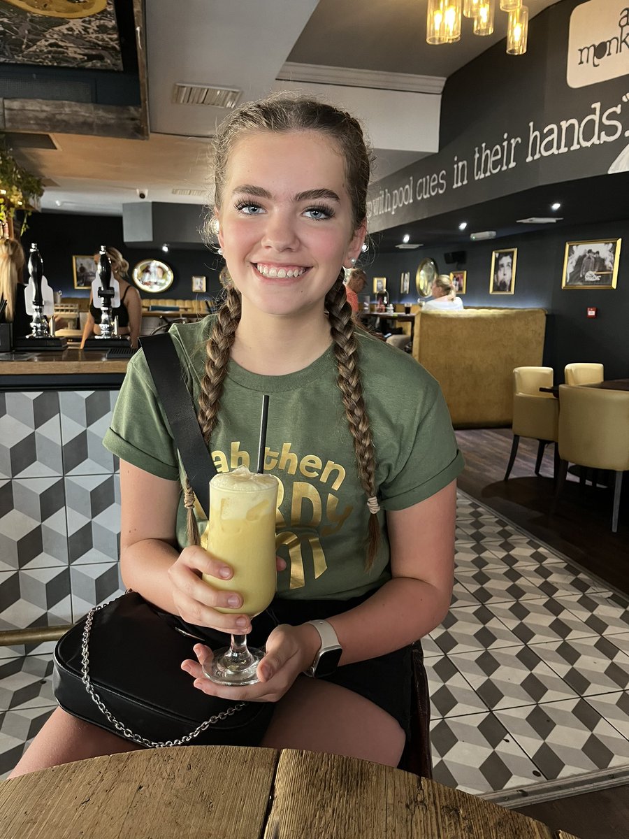 wardyblade1975's tweet image. Eden’s on the Arctic Monkey mocktail 🍹at  @IGResurrection 🍹🎶