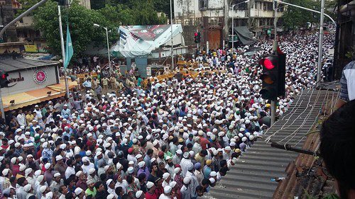 SaffronQueen_'s tweet photo. "Secular Democratic India" . https://t.co/1FqrS60bnW