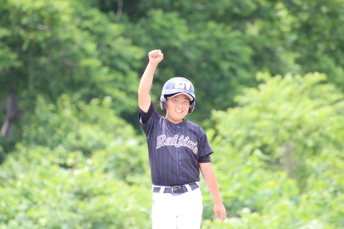 FRaijins's tweet photo. 2023.6.10
ジャンボ大会5回戦⚾
相手は南三陸野球クラブさん。

互角の戦いが続き、0ー0で迎えた最終回。
抽選も頭を過ぎった最後の攻撃で打線覚醒👁️👁️
ここでの2点は大きすぎる🥹
そのまま守りきり見事2年連続のベスト８✨

次は6月17日、鹿島台ロイヤルファイターズさんと利府球場で準々決勝です💪 https://t.co/nCtJIEDRAk