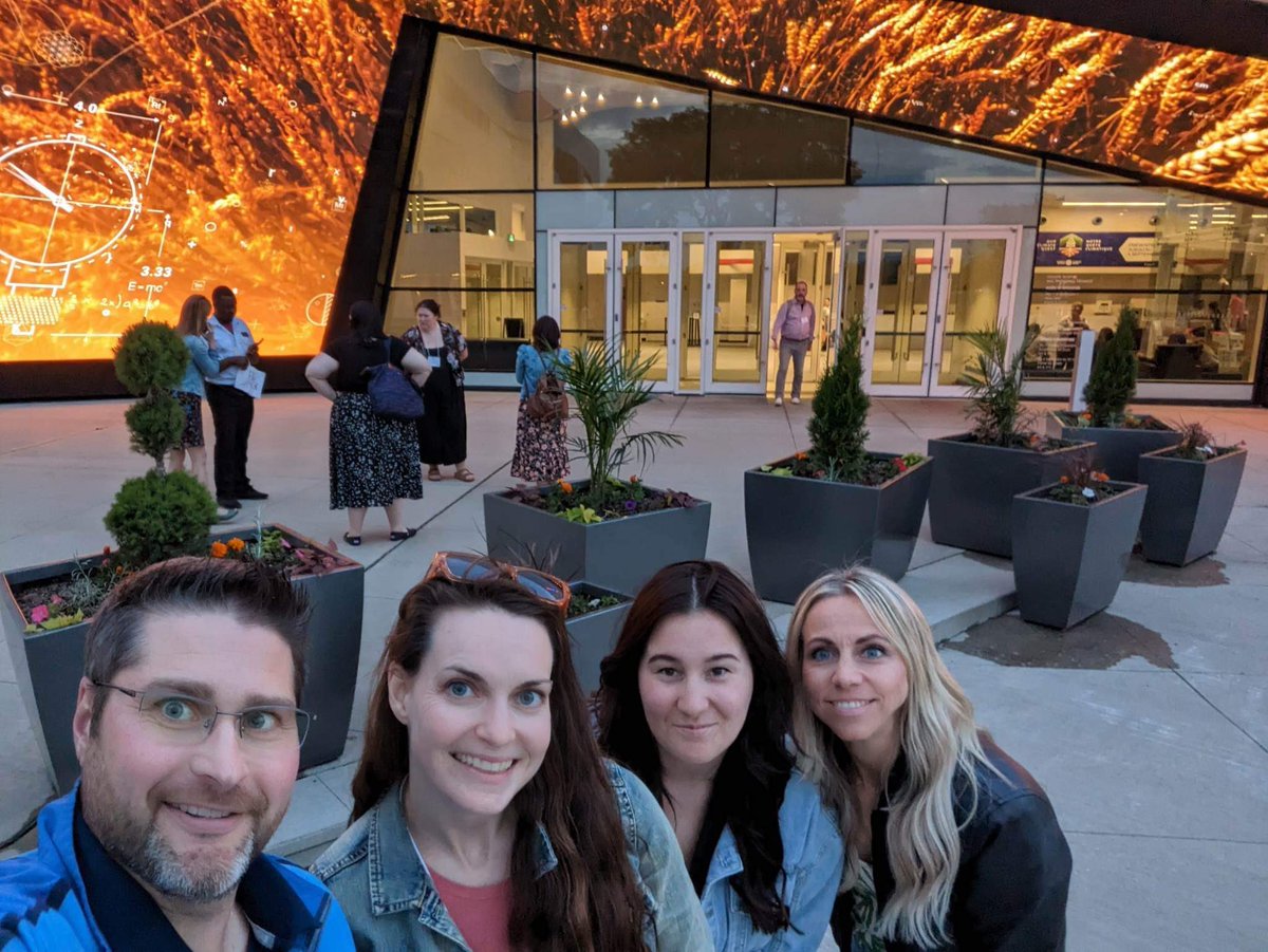 Our Terry Fox crew at the Canadian Museum of a Science and Technology for some learning, playing, and connecting with our @PlayJouerCanada colleagues! #PlayJouer2023 @asdnnb @stemnorth @pamclgh @MsHaley6