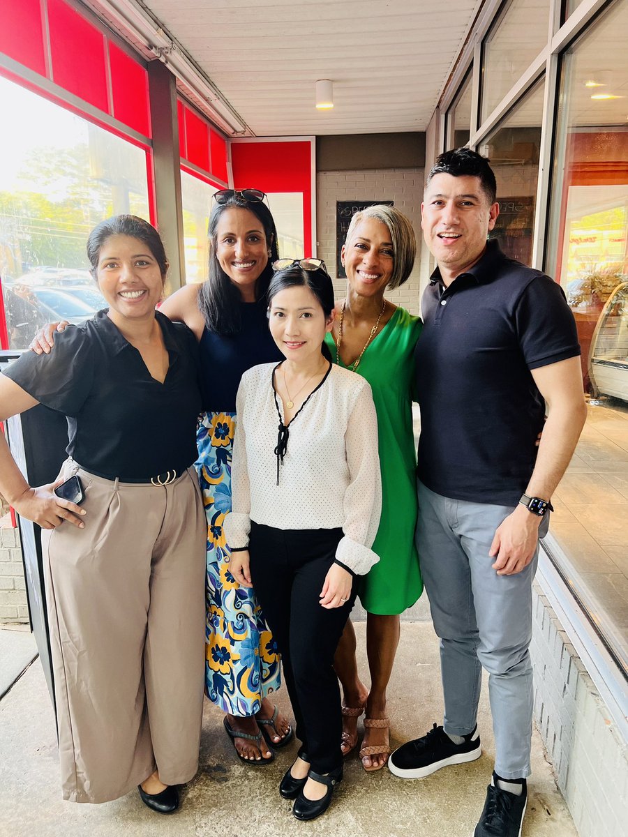 Kimberly D. Manning, MD, MACP (@gradydoctor) on Twitter photo What a great way to punctuate this busy week with an intimate mentoring round table (+tacos!) and these extraordinary <a href="/EmoryDeptofMed/">Emory Department of Medicine</a> <a href="/AtlantaVAMC/">Atlanta VAHCS</a> colleagues. Lively discussion and great insights! Thank you <a href="/MPrasadMD/">Meena Prasad</a> for inviting me as your guest mentor!🌮👊🏽☺️
#supportisaverb What a great way to punctuate this busy week with an intimate mentoring round table (+tacos!) and these extraordinary <a href="/EmoryDeptofMed/">Emory Department of Medicine</a> <a href="/AtlantaVAMC/">Atlanta VAHCS</a> colleagues. Lively discussion and great insights! Thank you <a href="/MPrasadMD/">Meena Prasad</a> for inviting me as your guest mentor!🌮👊🏽☺️
#supportisaverb