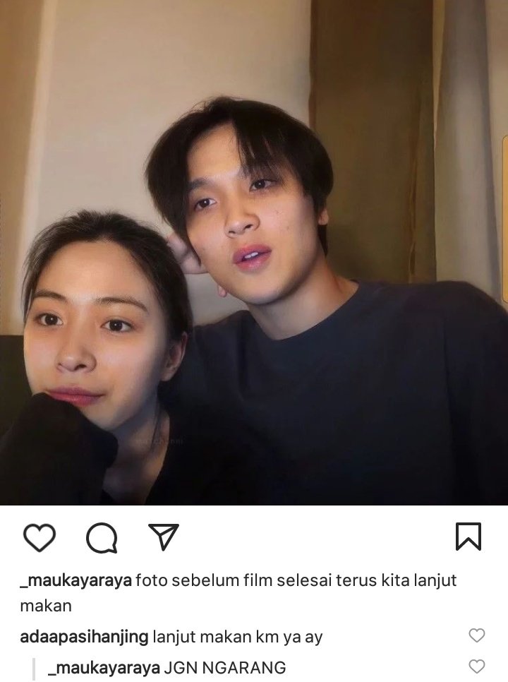 sele on 7 tweet media