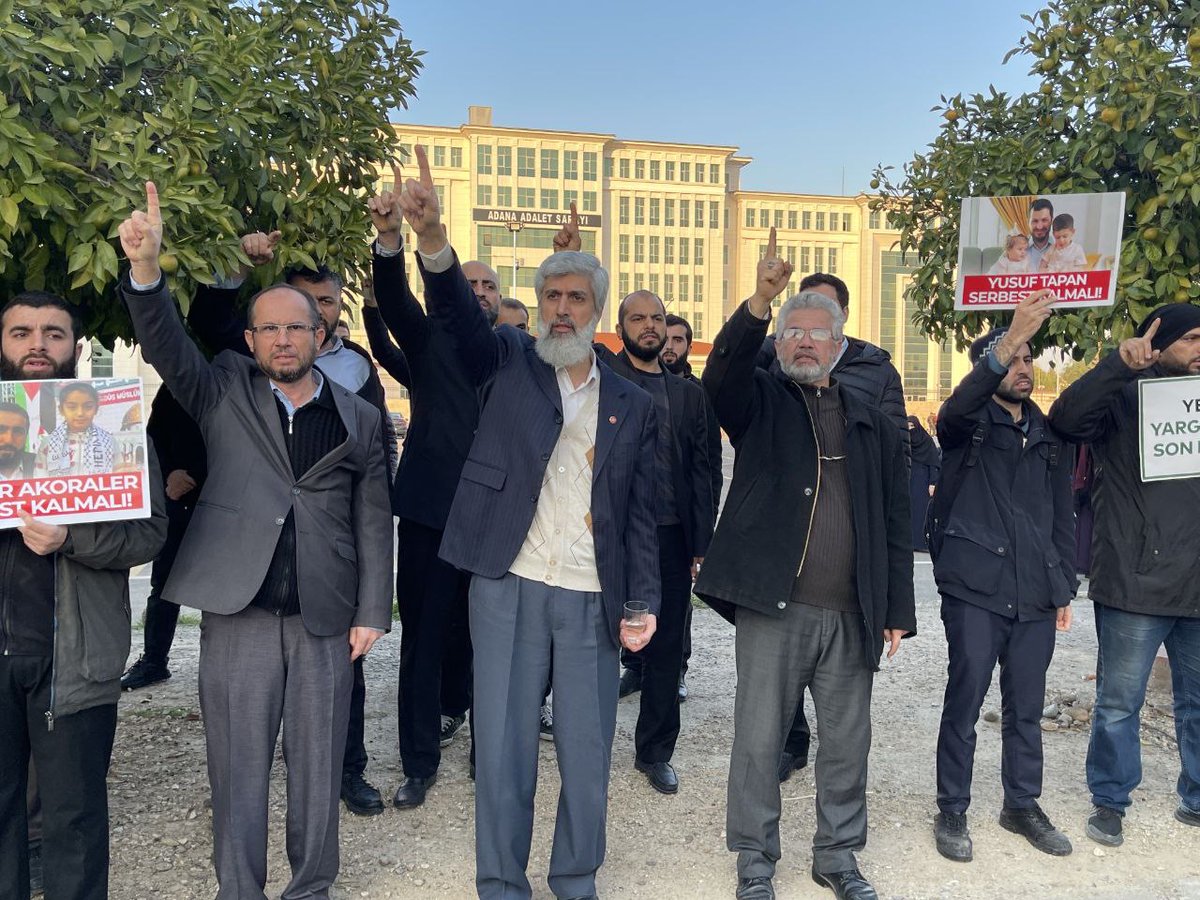 alparslankuytul's tweet photo. Biz kardeşliği kitaplardan öğrenmedik...

#BursaEmniyeti
FurkanGönüllüleri Gözaltında https://t.co/ENT0a88rVa