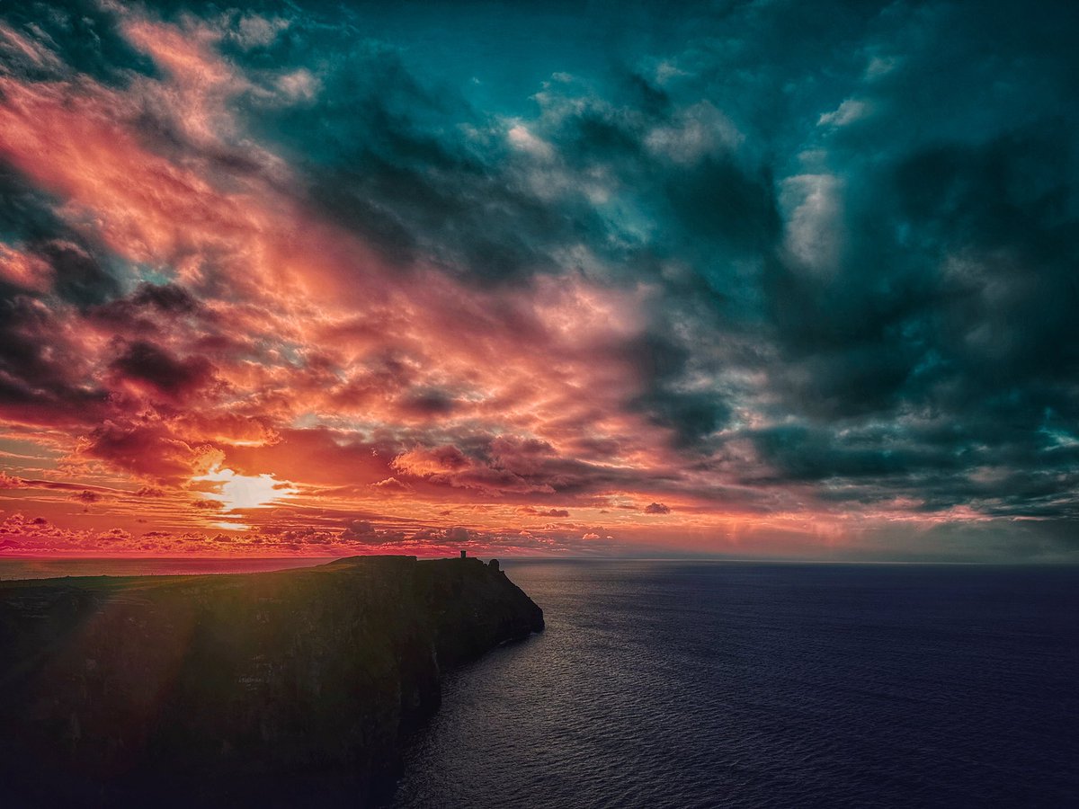 Where the Sun Goes Down #CliffsOfMoher #HagsHead #WildAtlanticWay