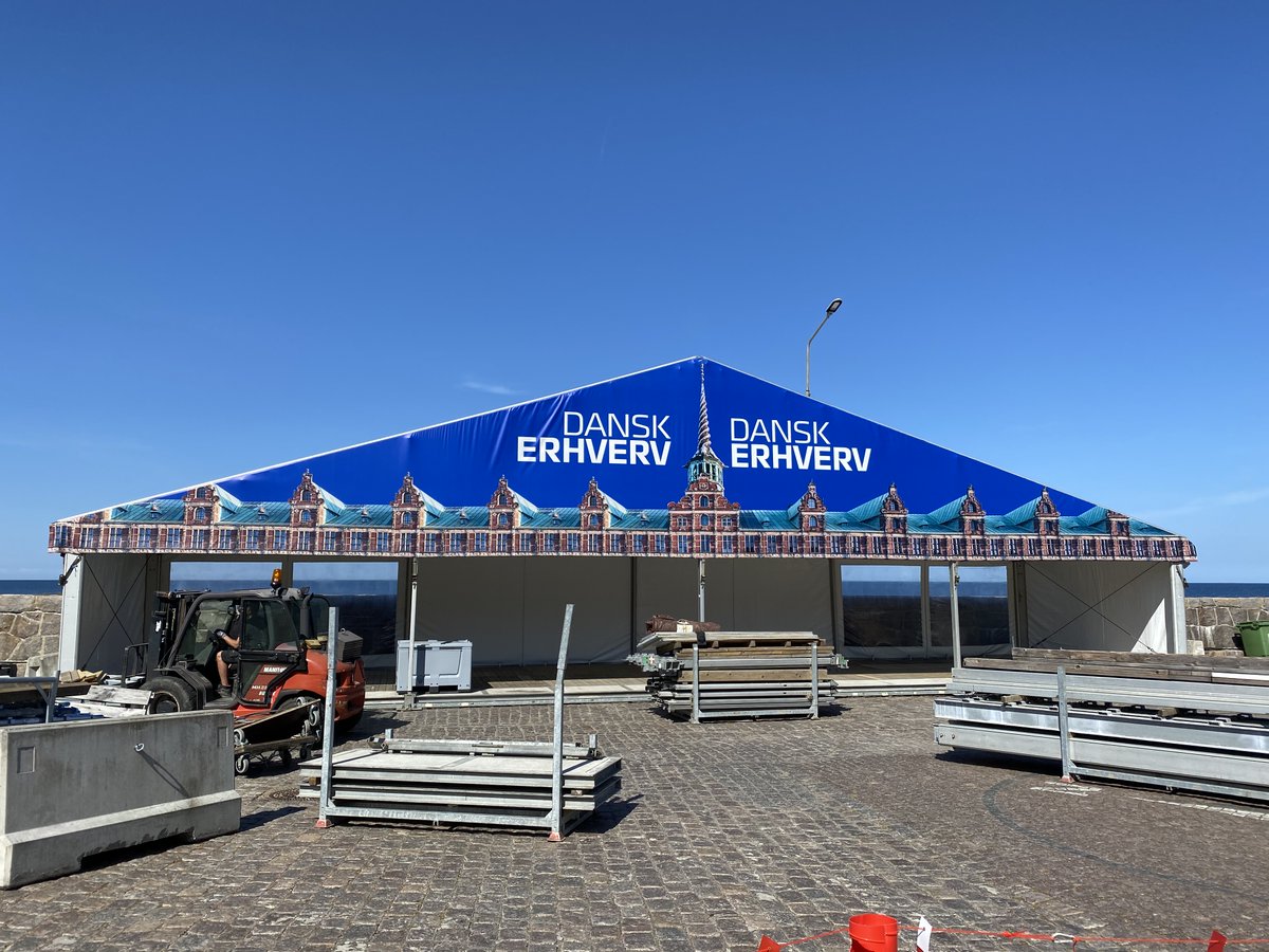 Det er ganske vist! <a href="/DanskErhverv/">Dansk Erhverv</a> flytter Børsen til Bornholm. Mød os på havnen i Allinge, G8, til årets Folkemøde – vi byder på 18 debatter torsdag til lørdag og lægger ud med Folkemødets store reformdebat skarpt efterfulgt af Chr. borg i erhvervspraktik danskerhverv.dk/folkemodet/