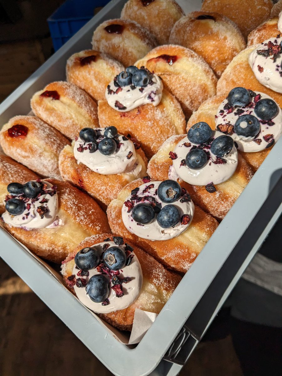 sparrowcardiff's tweet photo. Today is doughnut day at Sparrow.

Blueberry &amp; lemon cheesecake doughnuts lining up alongside the staple raspberry jam doughnuts. 
(You can get 4 for a tenner!)
Cinnamon buns as big as yer head also in today, plus the usual classic treats! Yum!!

Here til 5. https://t.co/IZuQ4cpF3f