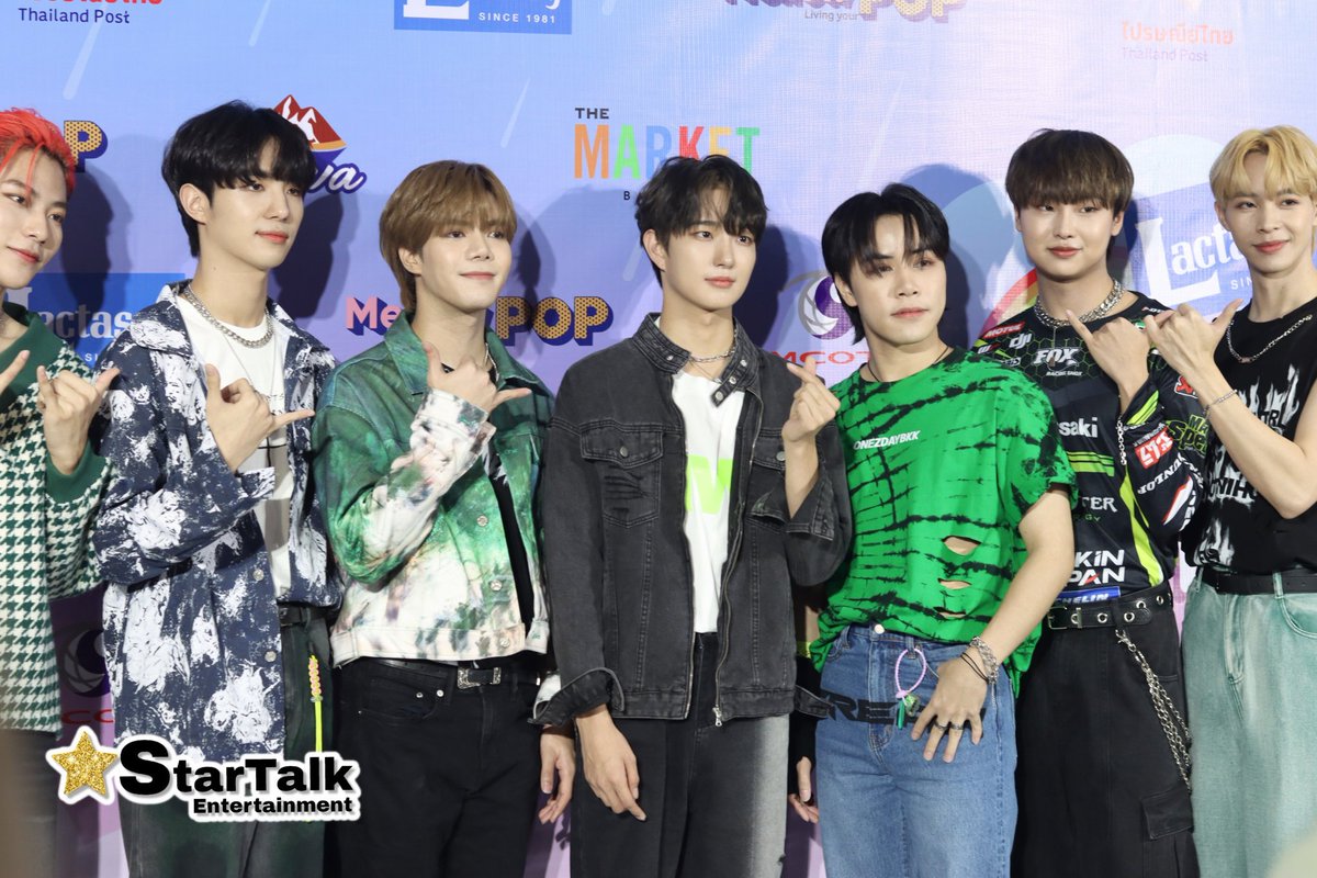 startalkent's tweet photo. "THE7" ข่วงสัมภาษณ์สื่อ 
ที่งานคอนเสิร์ต “Boys in The Rain presented By Lactasoy”

#SevenStarsTH #THE7  #THE7_TH #THESEVEN
#BoysinTheRain #MellowPopxBoysinTheRain
#BoysinTheRainpresentedByLactasoy https://t.co/0cUbplqjcR