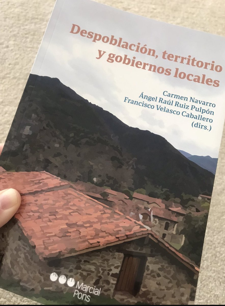 CNavarroUAM's tweet photo. Poniendo a los gobiernos locales en el centro de las estrategias para abordar la despoblación. Una obra pensada desde la interdisciplinariedad https://t.co/0BcpQH2OVt https://t.co/mtYX5FMz9o