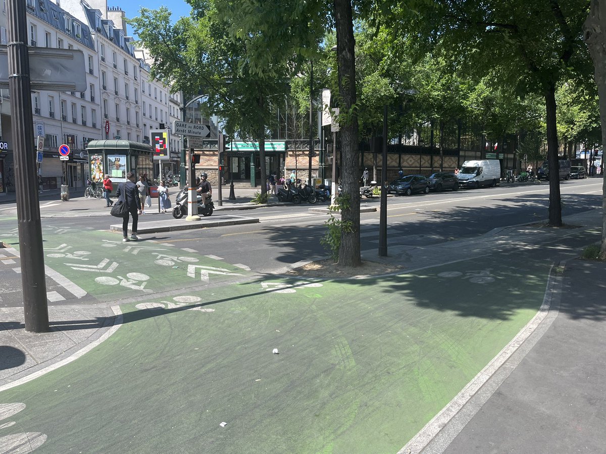 Went to Paris took photos of bike lanes