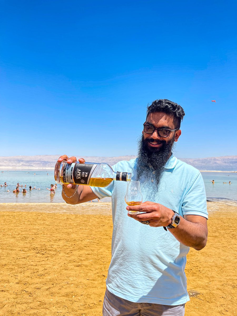 ShiltonAlmeida's tweet photo. A dram by the sea π₯
@mh_distillery
#apexdeadsea
#apexseries
#batchrelease https://t.co/bdl3x2a3Oc