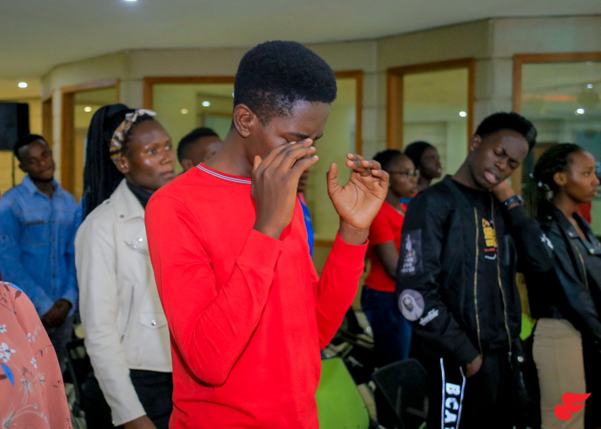 In that moment of silence with the Holy Spirit, He becomes so real and you get answers to the many questions. @jackyjerkie @PimerRita @KyokundaL @TreasureKirabo1 
#FriendsOfTheHolySpiritNight 
#ExploitsFellowship