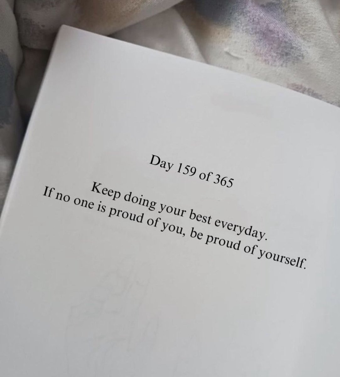 quotetoponder's tweet photo. be proud of yourself ✨ https://t.co/TFePOa3eoN