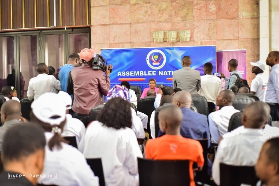 ChristelleVuan1's tweet photo. #ASS_NAT #L_O_I_VUANGA_2 un grand jour ! Après 45 ans de combat et de lutte, nous avons déposé la proposition de loi portant création et fonctionnement de l'ordre des #biologistes_médicaux_
et #techniciens_de_laboratoire
Ici l' occasion pour moi de rendre hommage… 1/2 https://t.co/HzBXkiscR7