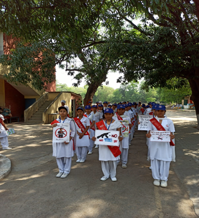 nssisdevsamaj21's tweet photo. The NSS unit of https://t.co/Rxb3NZlMOA Samaj Sr. Sec. School Sector 21 C, Chandigarh organized different activities to celebrate Anti- Terrorism Day on 20 May 2023. In this regard a poster making activity and a rally was organised to aware the general public. https://t.co/x4MshSC9Wo