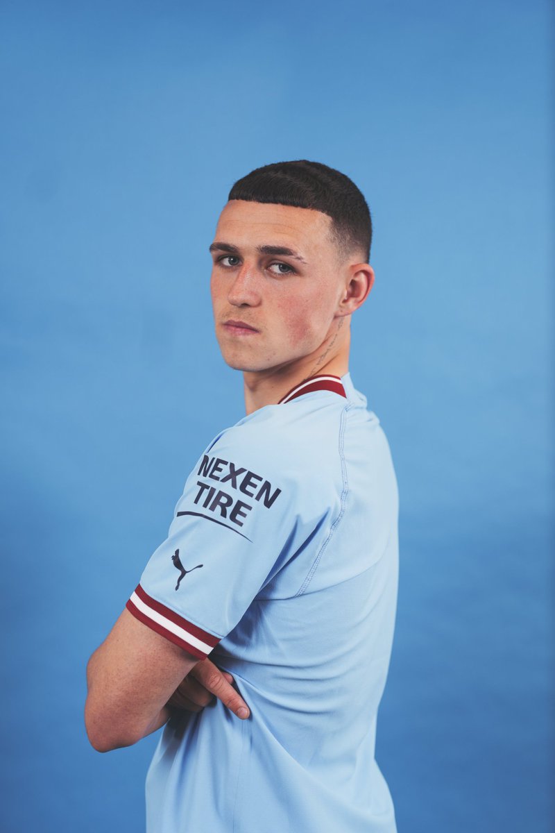 ManCityFra's tweet photo. Prêts 👊💙 https://t.co/k5tlZY0mQG