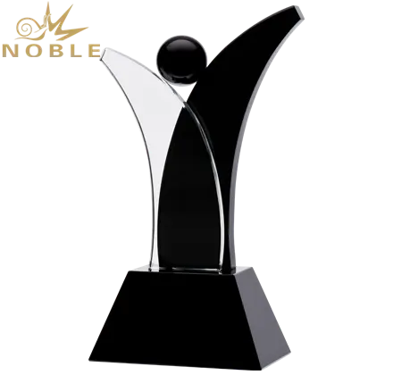 AndyWan74198549's tweet photo. New design Custom Champion Crystal Dance Trophy
#Award #Crystal #Plaque #Custom #Customtrophy #Souvenir #Crystalaward #trophy #Engraving https://t.co/RbrRd8lSjl