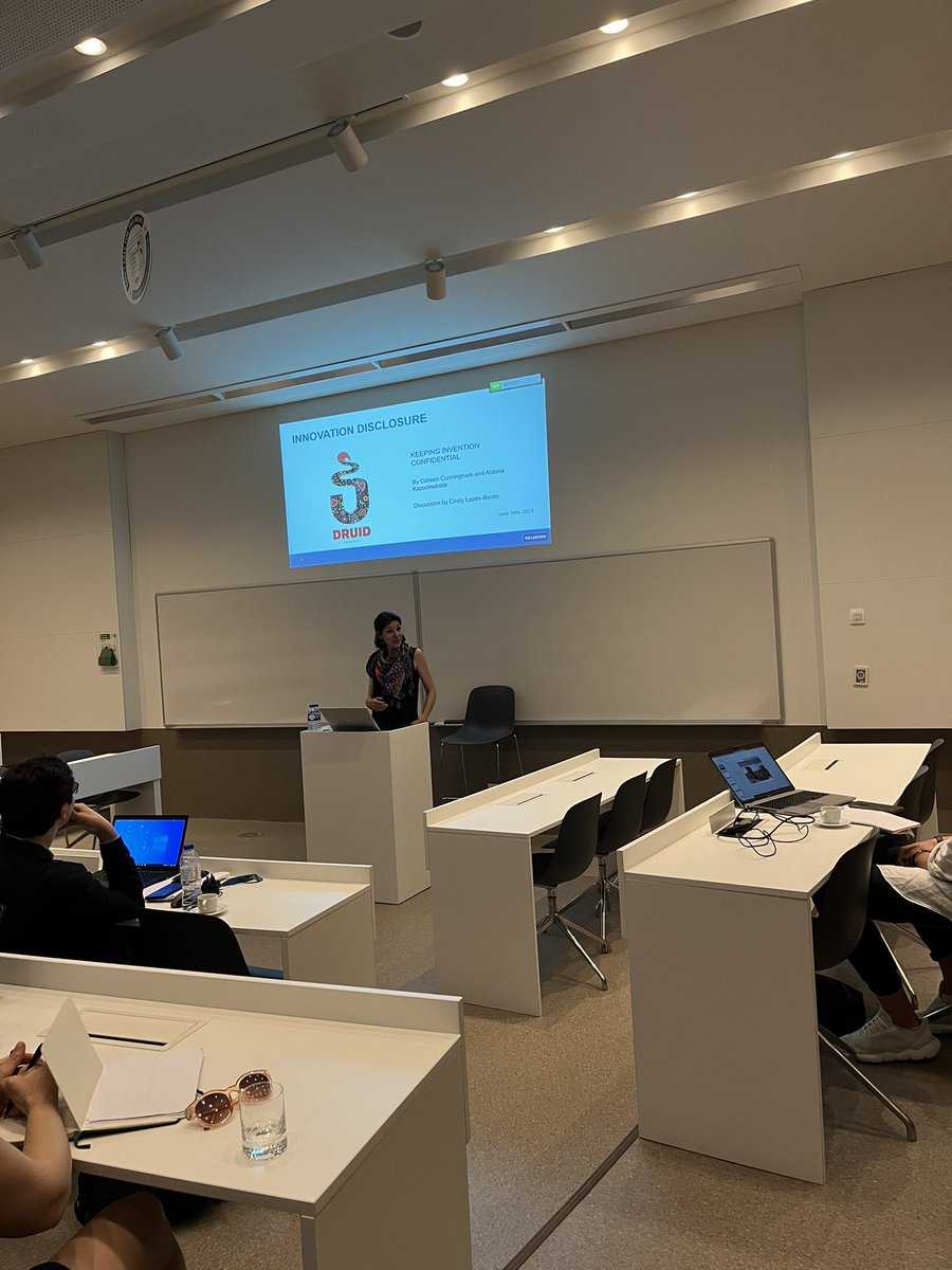 George Chondrakis (@gchondrakis) on Twitter photo <a href="/CindyLopesBento/">Cindy Lopes-Bento</a> discussing <a href="/aldonakap/">Aldona Kapacinskaite</a>’s paper and explains how cool the data they use are <a href="/CindyLopesBento/">Cindy Lopes-Bento</a> discussing <a href="/aldonakap/">Aldona Kapacinskaite</a>’s paper and explains how cool the data they use are
