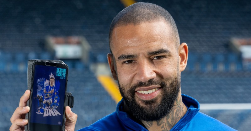 KilmarnockFC's tweet photo. Sign up now! ✉️ 

You can gain exclusive news, offers, and even a heads up about transfers by subscribing to our mailing list ⤵️