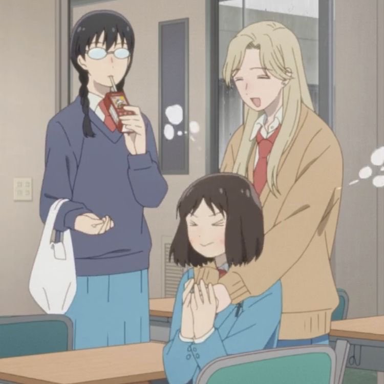 kyoruyeye's tweet photo. my favorite trio dynamic is the 3 girl friend-group with the two girlfriend’s and their “adopted” daughter 💖 https://t.co/RE1ZhEQiye
