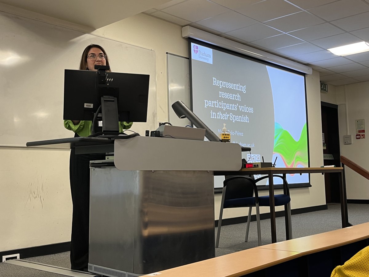 hmking_linguist's tweet photo. What a wonderful experience to present with @_PeterBrowning, @NorNorPolo &amp; @NykollPinilla! 

Muchas gracias to our discussants @PerezMilans
&amp; @APatino_soton &amp; all the organizers &amp; participants of the @SpanishinSoc conference!

(Apologies for the poor camera angle! 🤣) https://t.co/VfRpUngZ0Q