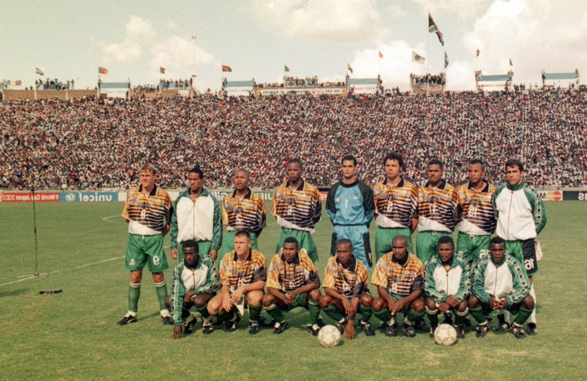 iDiskiTimes's tweet photo. 🇿🇦 𝗚𝗢𝗡𝗘 𝗕𝗨𝗧 𝗡𝗘𝗩𝗘𝗥 𝗙𝗢𝗥𝗚𝗢𝗧𝗧𝗘𝗡!

RIP Clive Barker 🕯️ https://t.co/nXbgWt1UHn