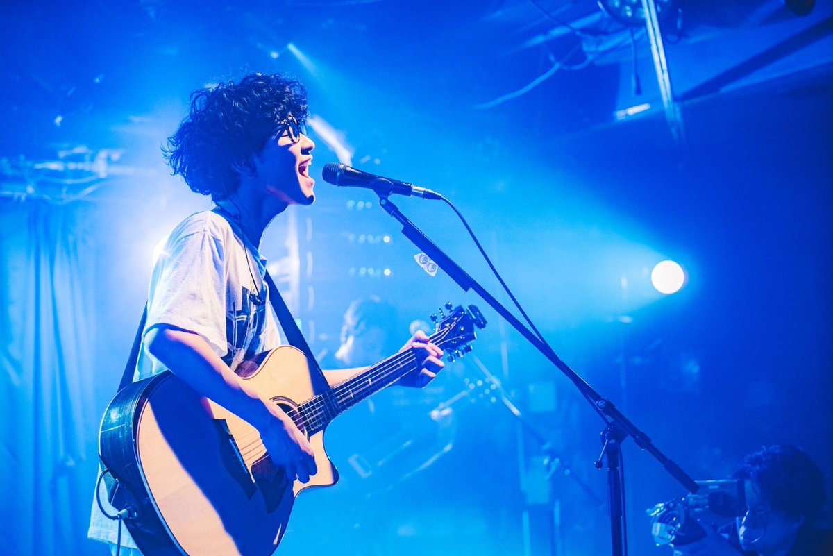yamatooo_guitar's tweet photo. 昨日は”69 Jewel Beetle”初ワンマンand Birthdayライブ、会場に来てくれた皆さん本当にありがとうございました。
暖かい沢山の皆様に包まれ、自分も音楽を心の底から楽しんで、包まれ、楽しみ、包まれ…音楽を通して沢山繋がりを感じられた幸せな1日でした。

フォトバイ @keita_senoh さん！ https://t.co/8vf3Usu3Bs