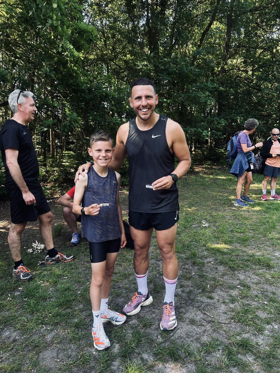james6suarez's tweet photo. Park Run 🌳
Javiers 1st ever @parkrunuk
@californiacountryparkrun
15th Place and a ………………………………
New 5k PB of 20:56 💫🤩
That was pretty special running that with my son 🌳🤩 What Dreams are made of 👨👦😍.
Here’s to many more 🫱🏼🫲🏾
#ukrunchat #teamsuarez https://t.co/RLifeyxjqu