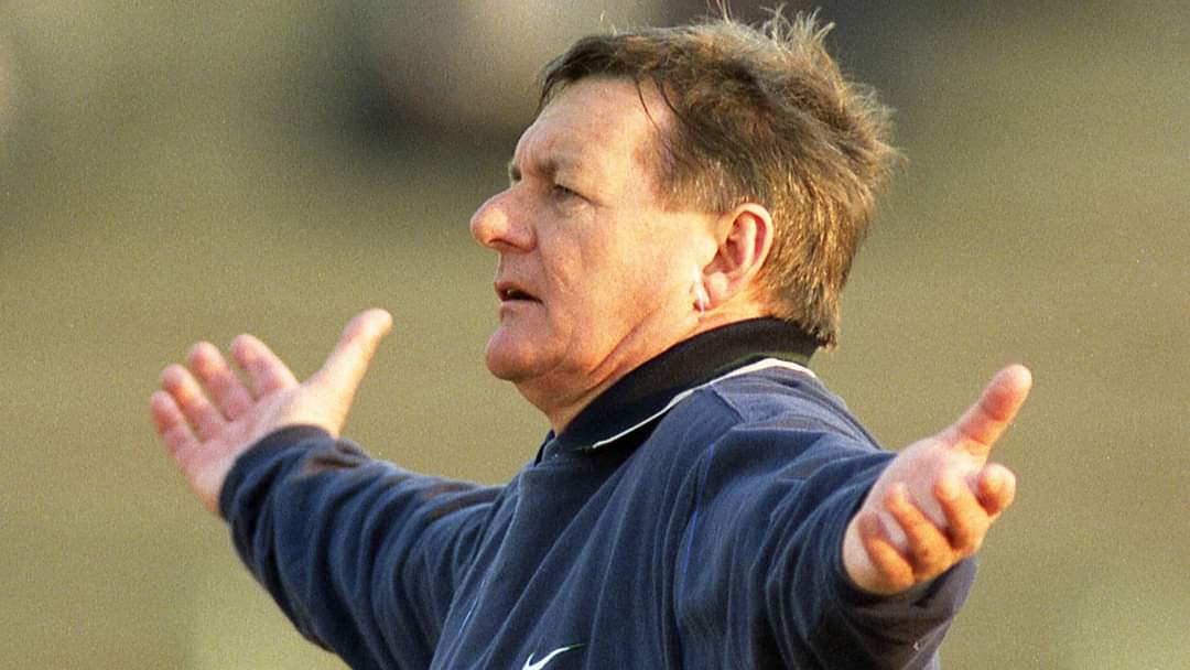 UnplayableZA's tweet photo. 𝗥𝗘𝗦𝗧 𝗜𝗡 𝗣𝗘𝗔𝗖𝗘, 𝗖𝗟𝗜𝗩𝗘

Former Bafana Bafana coach Clive Barker has passed on, age 74.

Barker was coach of the #Bafana team that won the 1996 Afcon on home soil and qualified the team for the World Cup in France two years later. https://t.co/sVCp2SMUxc
