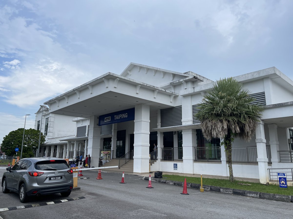 RaymondChooAu's tweet photo. Trying another #PublicTransport mode - #KTMBerhad (@ktm_berhad) express #train - from #KLSentral (@klsentral). Arrived at #Taiping #Railway Station. https://t.co/AsIBvZ84GE