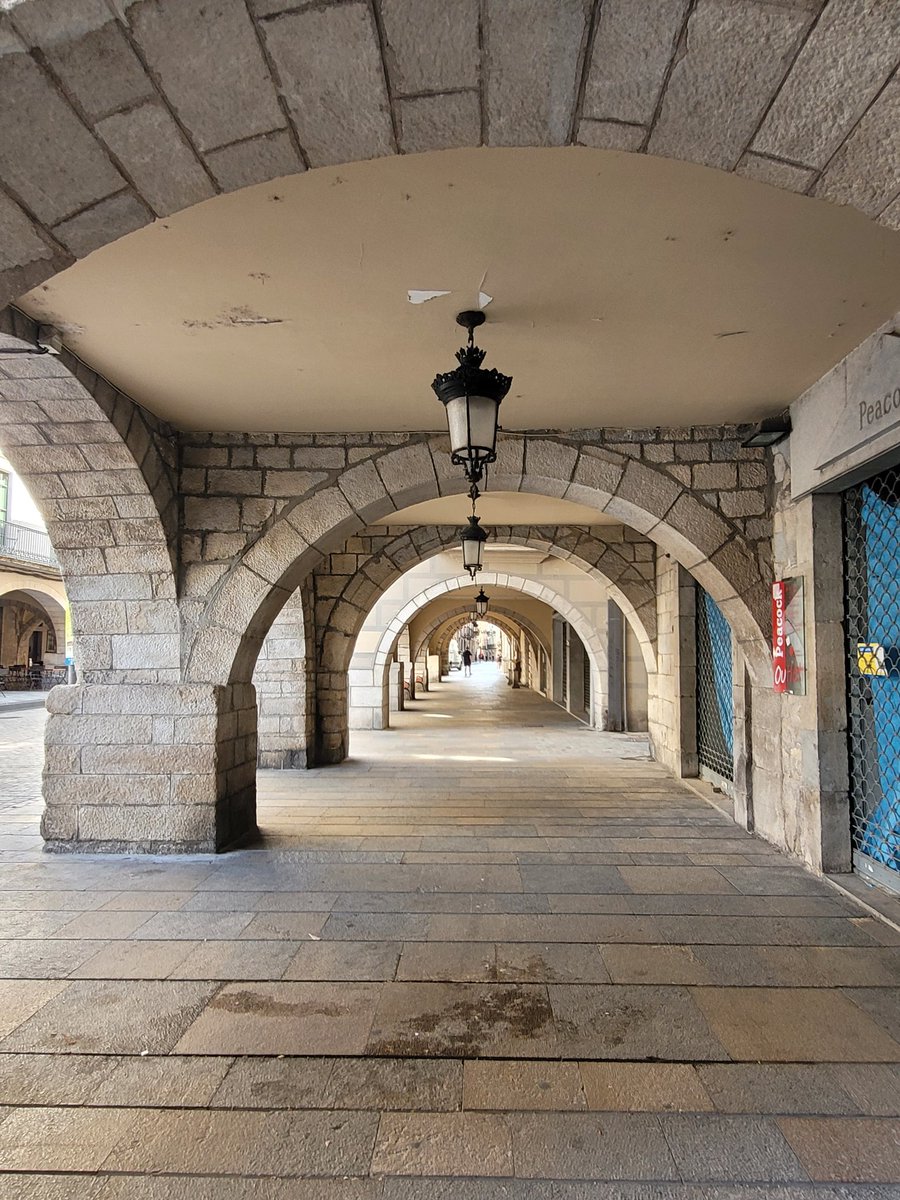 A street of porches. Girona Catalonia. 😘❤️