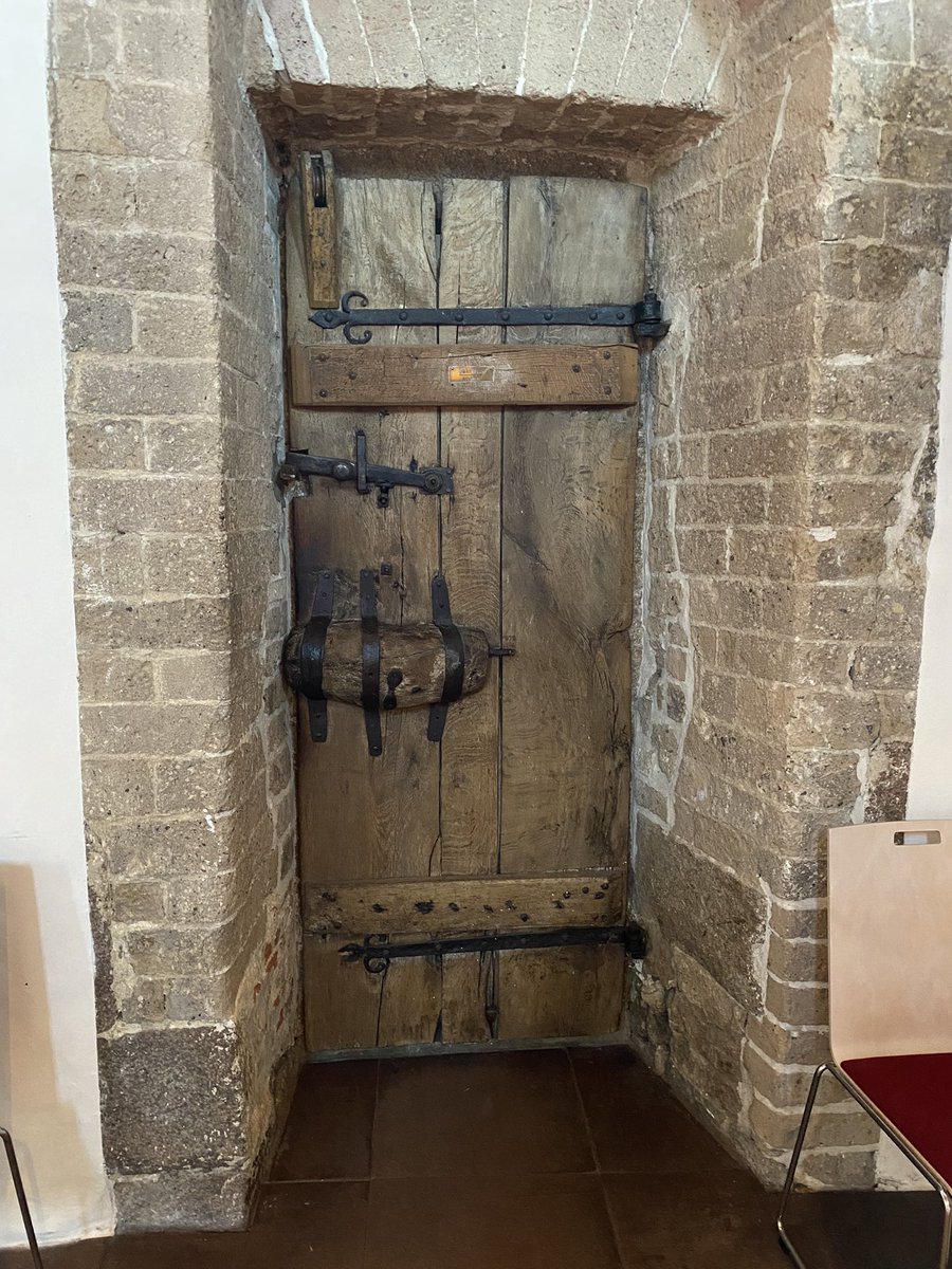 solvesconflicts's tweet image. Was steckt hinter dieser Tür?
Neugierig? Dann hilf mir, es rauszufinden und mach mit und teile!
Danke 🙏🙏🙏

easy-feedback.de/Konflikt-Radar…