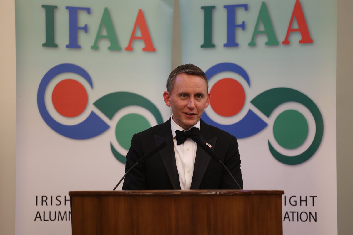 We were delighted to celebrate the new #Fulbright awardees at last night's 28th Scholars' Dinner <a href="/LawSocIreland/">Law Society Ireland</a>. Thanks to our special speakers &amp; guests🇮🇪🇺🇲