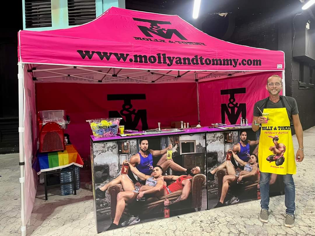 Huge HAPPY BIRTHDAY to the owner of @MollyandTommy1

Today at @PrideBlackpool near the Main stage so head over wish him happy birthday and buy him a large molly and tommy Gin 

HAVE A GREAT DAY 

#brandambassador #music #Underwear #swimwear #recordingartist #drinks #spirits