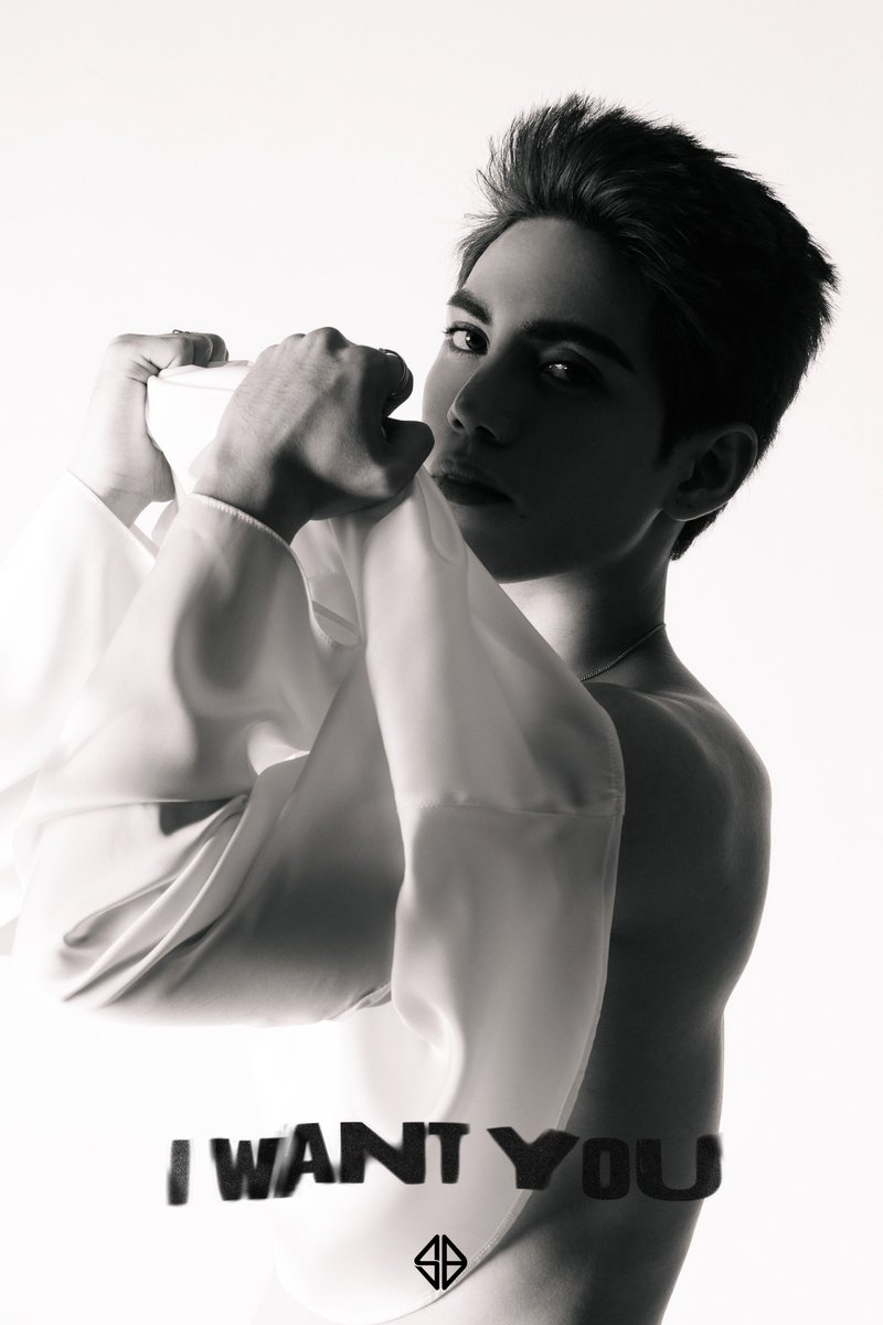 SB19Official's tweet image. ⚠️ SB19 ‘I WANT YOU’ MV
📷 STELL 

Watch the Music Video 🔗 youtu.be/s25Yi6pZnMs

Stream &apos;PAGTATAG!&apos; EP 🔗 push.fm/ps/sb19-pagtat…

#SB19 #PAGTATAG #SB19PAGTATAG
#IWANTYOU #SB19IWANTYOU